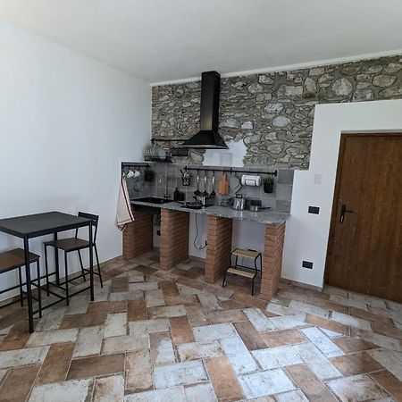 Antica Osteria Apartments Dongo Quarto foto