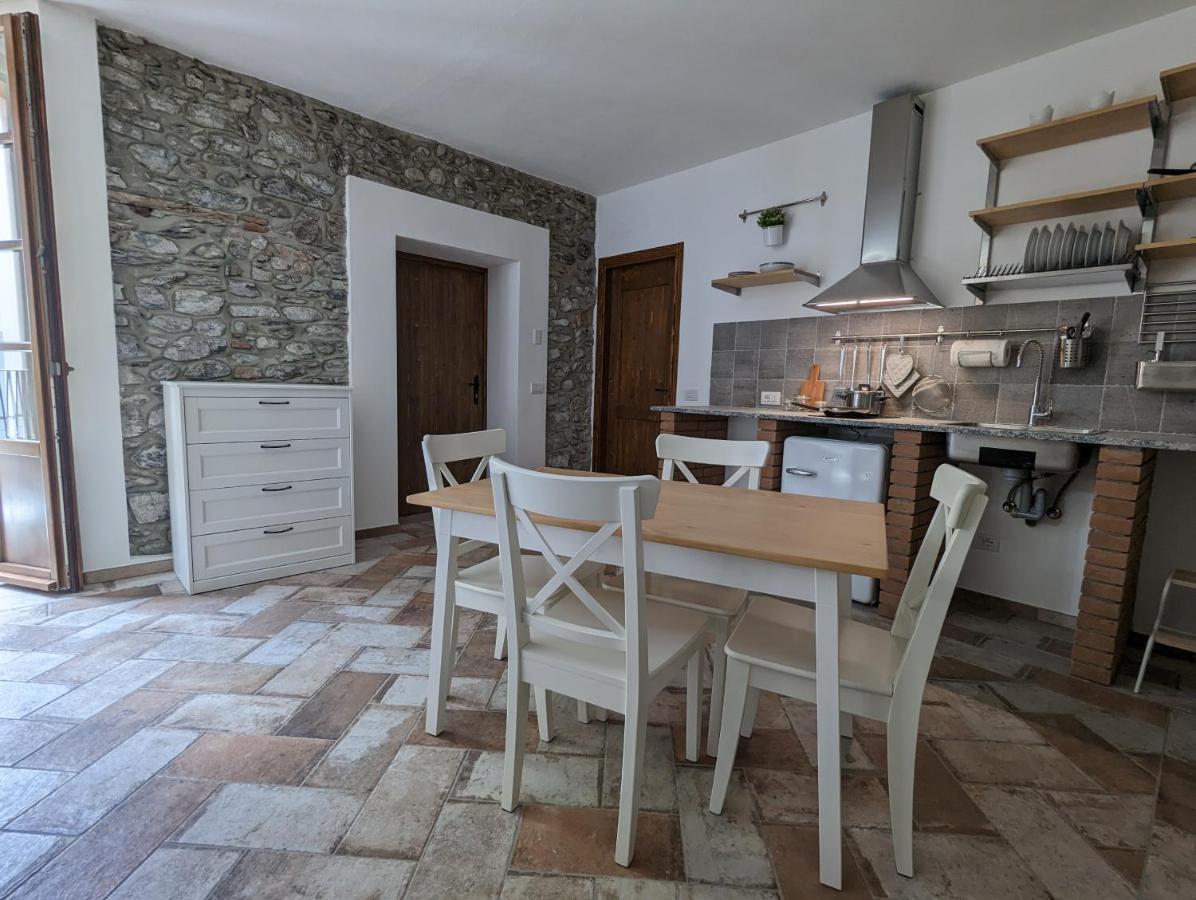 Antica Osteria Apartments Dongo Exterior foto